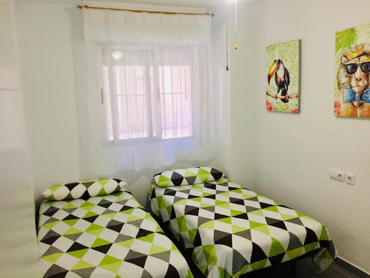 Apartamento Santa Pola"The Guitar" 300 M De La Playa Buitenkant foto